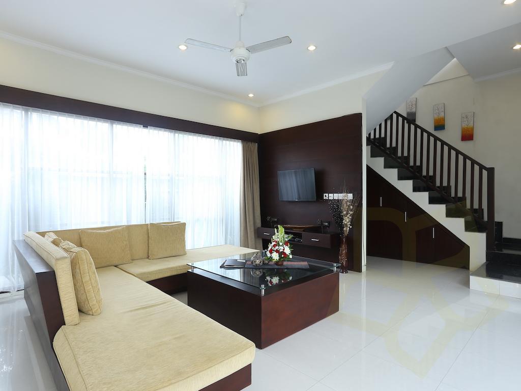 Villa Fanisa Kuta  Phòng bức ảnh