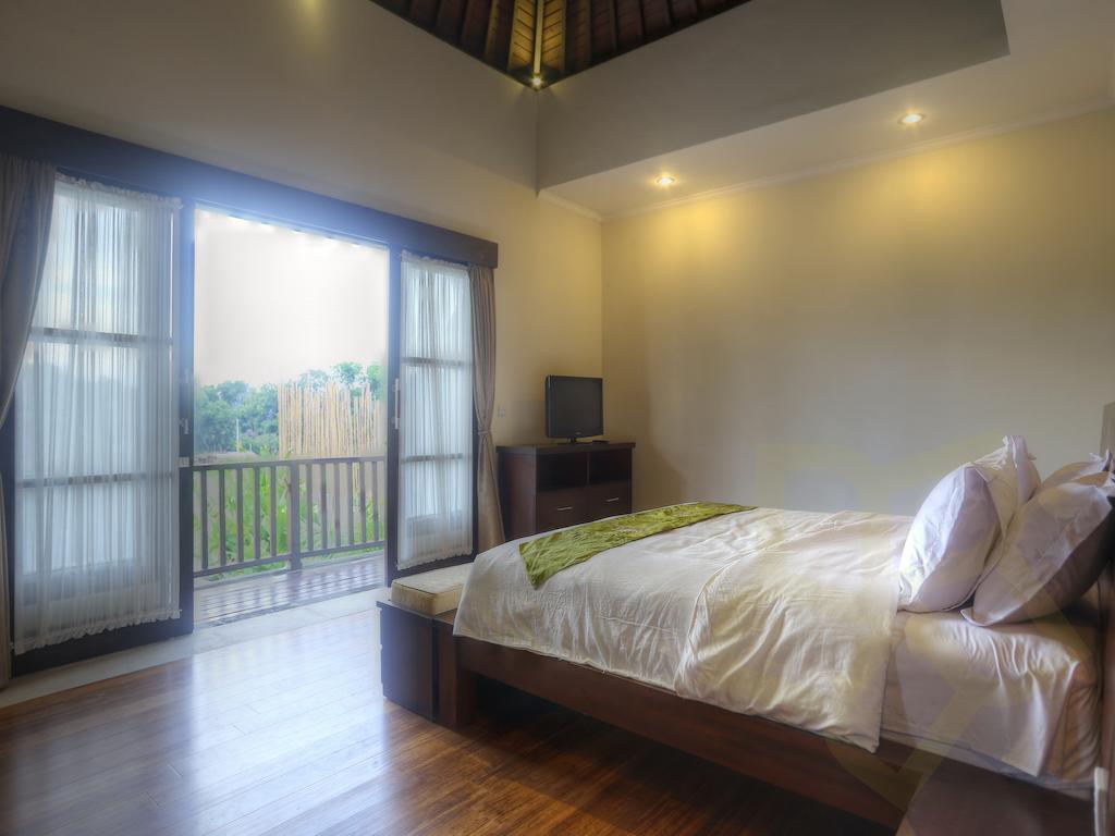 Villa Fanisa Kuta  Phòng bức ảnh